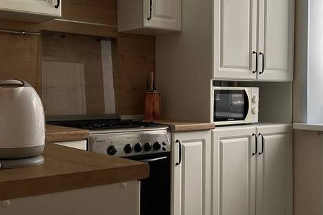 2-комнатная квартира в Рыбинске, ул. Суркова, 28к1