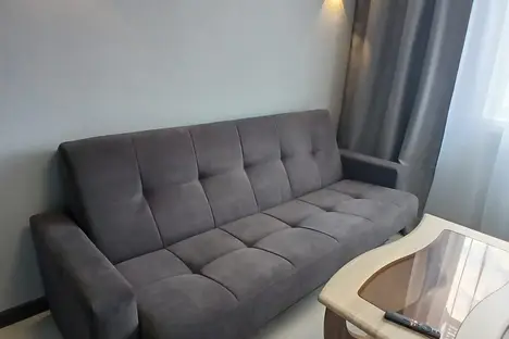 1-комнатная квартира во Владивостоке, ул. Зелёный б-р, 25