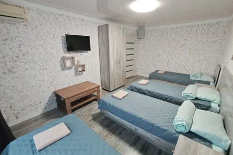 3-комнатная квартира в Шахтах, Текстильная ул., 13