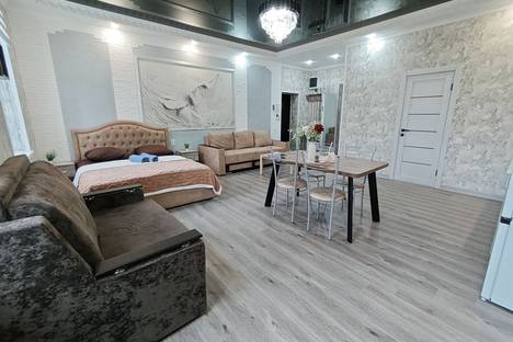 1-комнатная квартира в Шахтах, пр-кт Красной Армии, 136