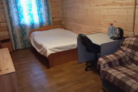 Комната в Иркутской области, Иркутская область, Иркутская обл., Ольхонский р-н, пос. Бугульдейка, ул. Пушкина, д. 15