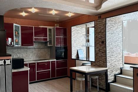 2-комнатная квартира в Хабаровске, ул. Серышева, 74