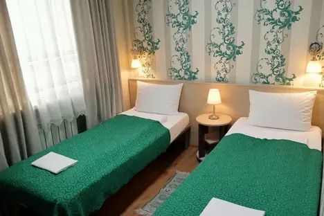 Комната в Краснодаре, Краснодар, Центральный внутригородской округ, мкр. Центральный, Железнодорожная ул., 11/2
