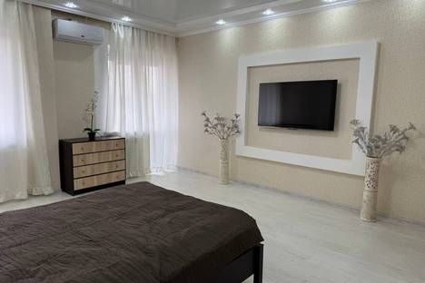 3-комнатная квартира в Мариуполе, ул. Бахчиванджи, 55