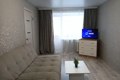 2-комнатная квартира в Серове, ул. Ленина, 144