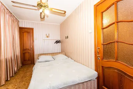 2-комнатная квартира в Новосибирске, ул. Державина, 1, м. Площадь Ленина
