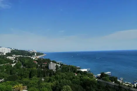 3-комнатная квартира в Сочи, Сочи, мкр. Светлана, пр-кт Пушкина, 6