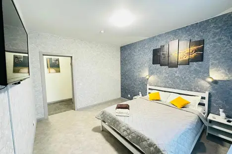 2-комнатная квартира в Красноярске, ул. Авиаторов, 3