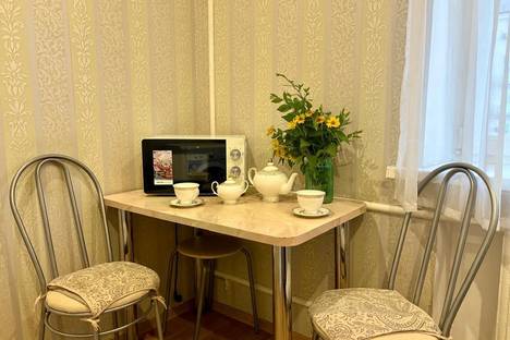 1-комнатная квартира в Шахтах, Шахты, пр-кт Победа Революции, 99