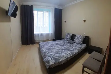 3-комнатная квартира в Мариуполе, пер. Нахимова, 3