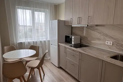 2-комнатная квартира во Владивостоке, Партизанский пр-кт, 28