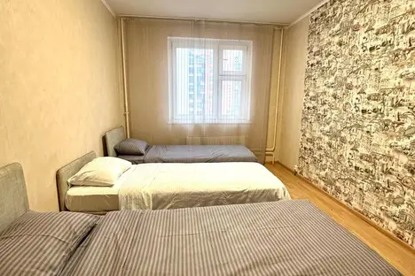 3-комнатная квартира в Москве, Москва, 3-я Нововатутинская д 7