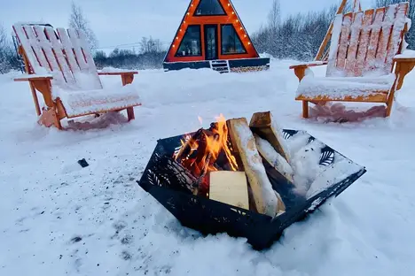 Дом в Новгородской области, Новгородская область, Новгородский р-н , Ракомское с.п., д. Неронов Бор, Любимая ул., 4