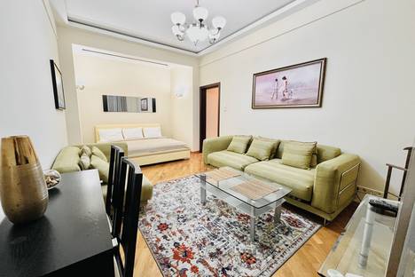 3-комнатная квартира в Москве, Кутузовский пр-кт, 19, м. Киевская