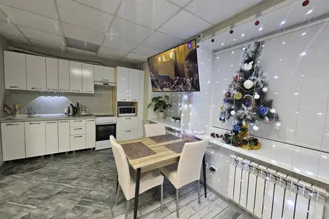 2-комнатная квартира в Хабаровске, ул. Лермонтова, 6