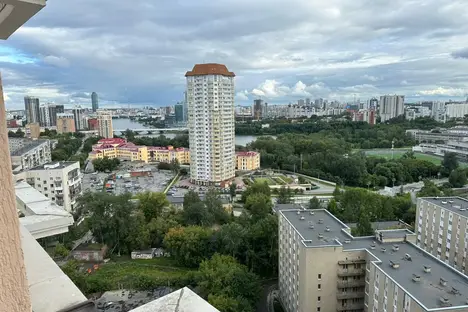 1-комнатная квартира в Екатеринбурге, ул. Героев России, 35