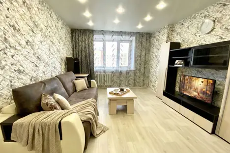 2-комнатная квартира в Северодвинске, Северодвинск, ул. Ломоносова, 102