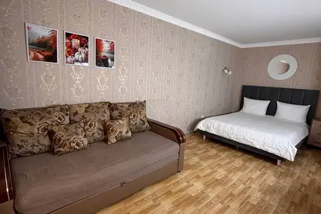 1-комнатная квартира в Октябрьском, ул. Свердлова, 3