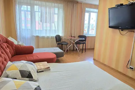 1-комнатная квартира в Мирном, ул. Тихонова, 16А
