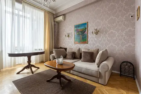 2-комнатная квартира в Москве, Котельническая наб., 1/15кБ, м. Таганская