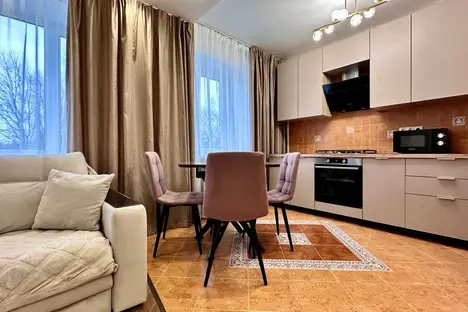 2-комнатная квартира в Смоленске, Нарвская ул., 21к1