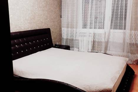 2-комнатная квартира в Волгограде, р-н  Семь Ветров, ул. 8-й Воздушной Армии, 15А