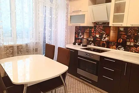 1-комнатная квартира в Тюмени, ул. Мельникайте, 142А