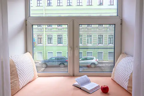 3-комнатная квартира в Санкт-Петербурге, Санкт-Петербург, Казанская ул., 45