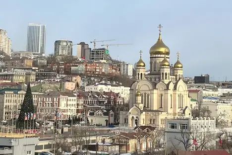 2-комнатная квартира во Владивостоке, Владивосток, Трудовой пер., 13