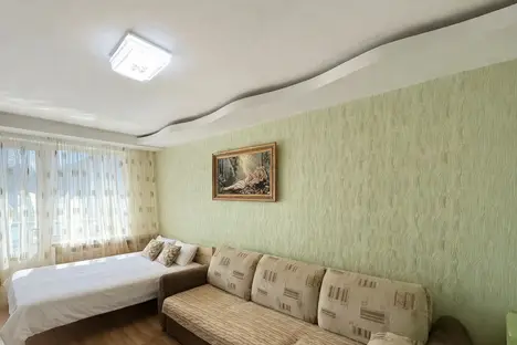 2-комнатная квартира в Чайковском, ул. Горького, 7