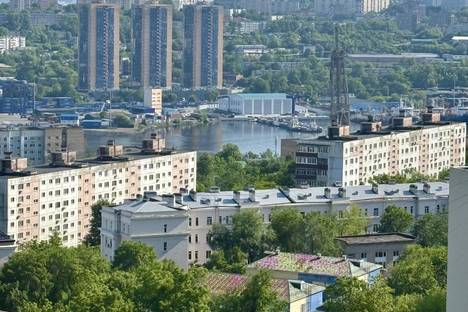 2-комнатная квартира во Владивостоке, Владивосток, Зейская ул., 14
