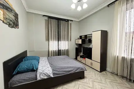 2-комнатная квартира в Мурманске, ул. Профессора Сомова, 7