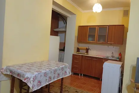 1-комнатная квартира в Сухуме, Сухум, ул. Акиртава, 30 , кв. 85