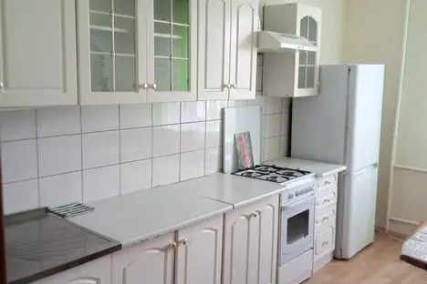 Комната в Краснотурьинске, Краснотурьинск, ул. Серова, 16