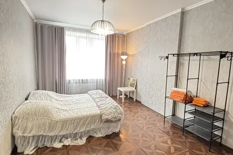 3-комнатная квартира в Казани, Вахитовский р-н , ул. Толстого, 16