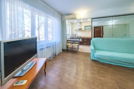 2-комнатная квартира в Сочи, мкр. Центральный, ул. Воровского, 34