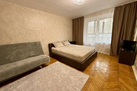 1-комнатная квартира в Москве, Саянская ул., 4