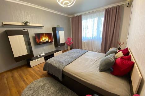 1-комнатная квартира в Таганроге, ул. Чехова, 340