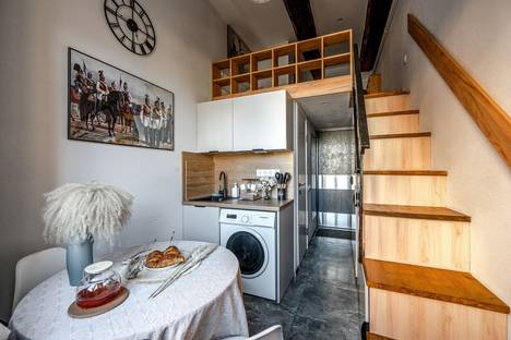 1-комнатная квартира в Санкт-Петербурге, Санкт-Петербург, пр-кт Чернышевского, 2, м. Чернышевская