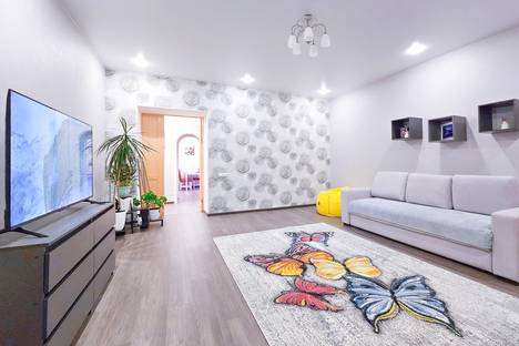 3-комнатная квартира в Санкт-Петербурге, Лифляндская ул., 8, м. Нарвская