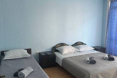 Комната в поселке Лазаревское, пос. Лазаревское, жилой р-н  Лазаревское, Новая ул., 10