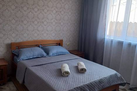 Комната в поселке Лазаревское, поселок Лазаревское, жилой р-н  Лазаревское, Новая ул., 10