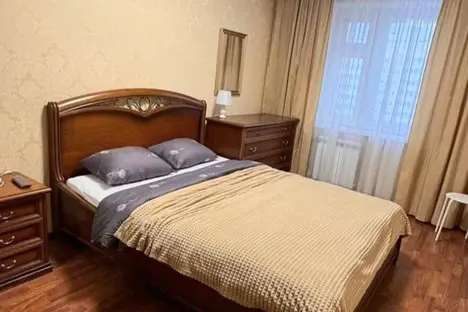 3-комнатная квартира в Екатеринбурге, Волгоградская ул., 220