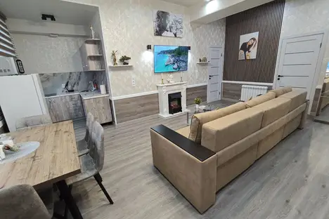 2-комнатная квартира в Шахтах, Шахты, пр-кт Красной Армии, 136