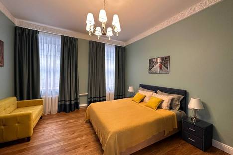 2-комнатная квартира в Санкт-Петербурге, Дмитровский пер., 8, м. Маяковская