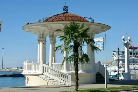 1-комнатная квартира в Сочи, ул. Дмитриевой, 56 1-комнатная квартира в Сочи, ул. Дмитриевой, 56