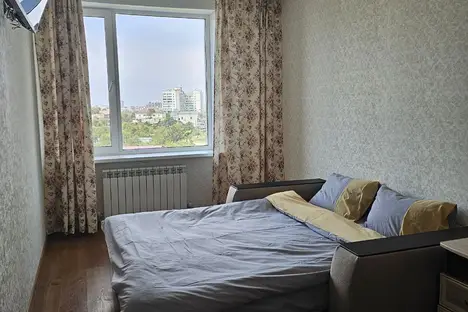 1-комнатная квартира во Владивостоке, Владивосток, Брянская ул., 18