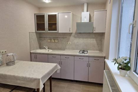 Дом в Геленджике, ул. Островского, 98