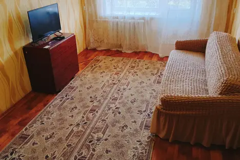 1-комнатная квартира в Луганске, Луганск, ул. Звейнека, 146