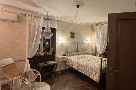 1-комнатная квартира в Иркутске, Российская ул., 5